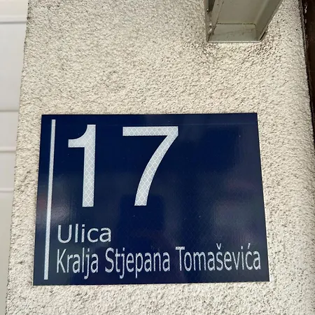 Emela דירה יאיצי